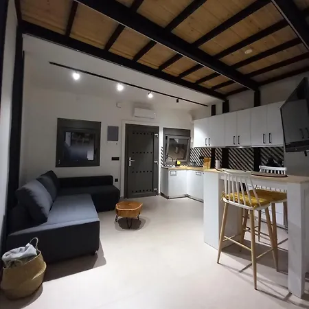 Gkerola House - Small Cozy House Close To Chania Town Center Extérieur photo